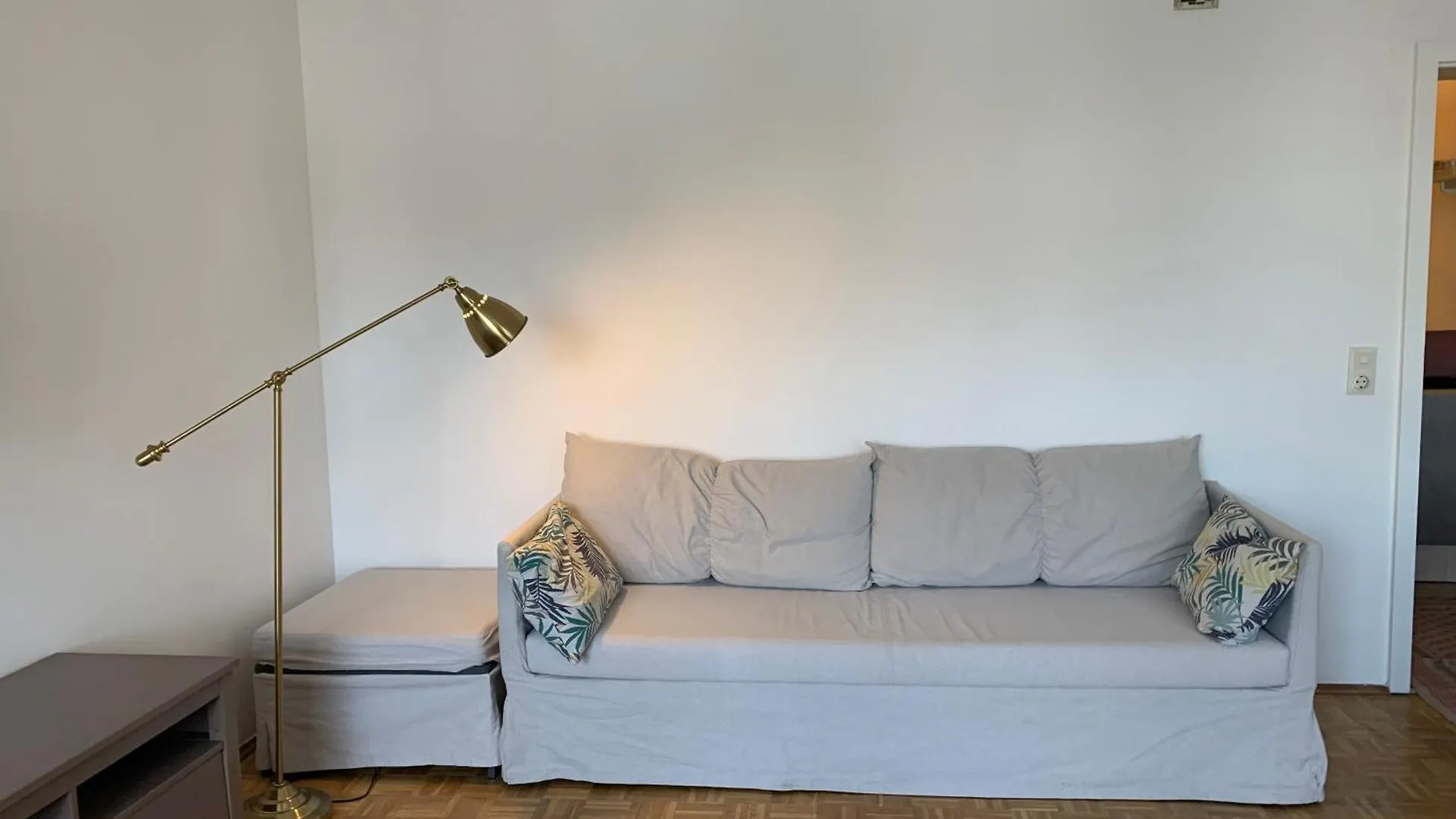 Studio Flat Medien Hafen 30Mintofair Dusseldorf Apartment